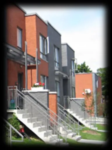 Pedestrian oriented townhouse