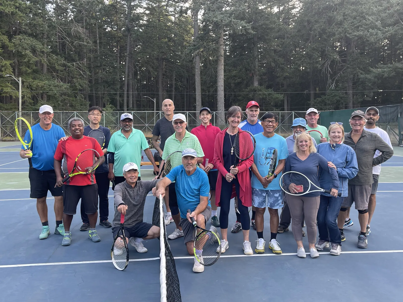 Graphic/photo related to public outdoor tennis courts in the CRD