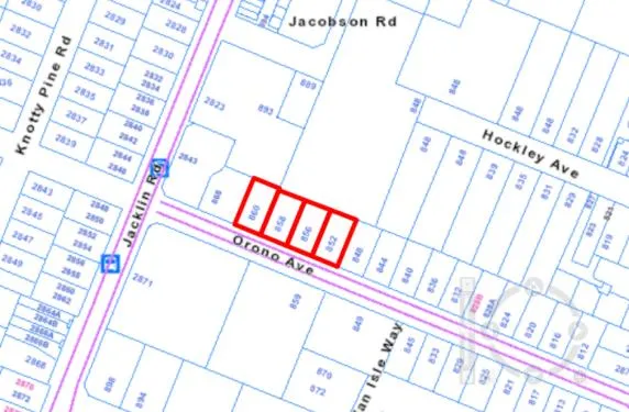 Subject properties (in red) showing bicycle paths and bus stop locations